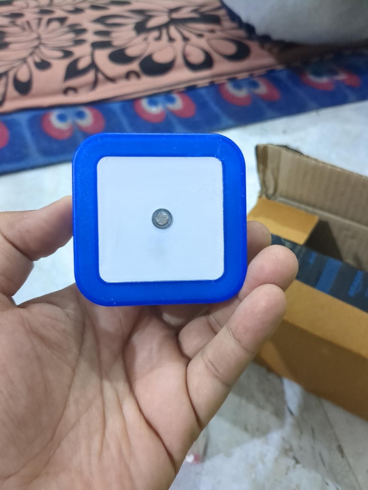 Smart Sensor Plug Lamp